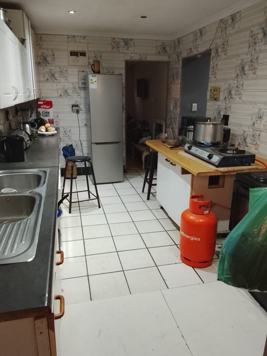 3 Bedroom Property for Sale in Lotus River Western Cape